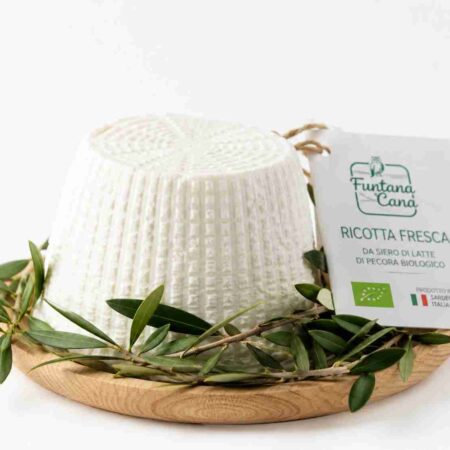 Fresh sheep milk Ricotta Italy — Sardinia | Funtana Cana
